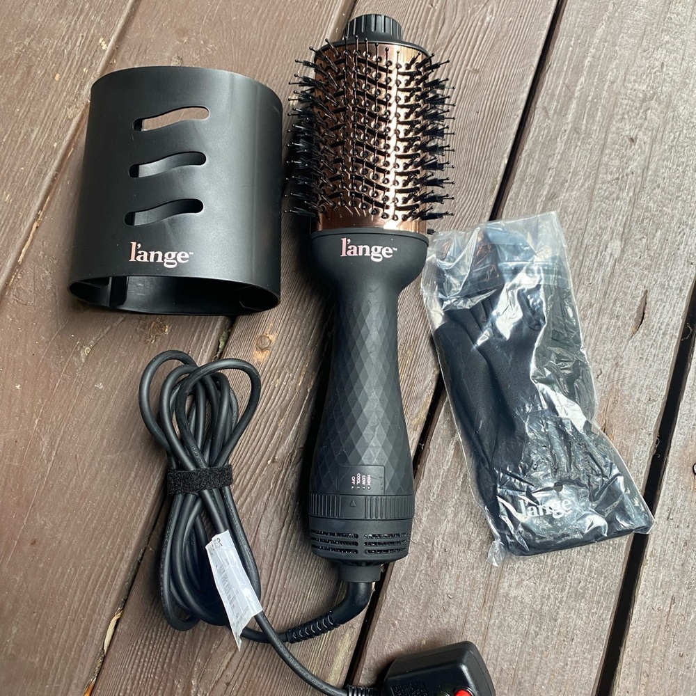 L'ange Black and Gold Hair Dryer Brush